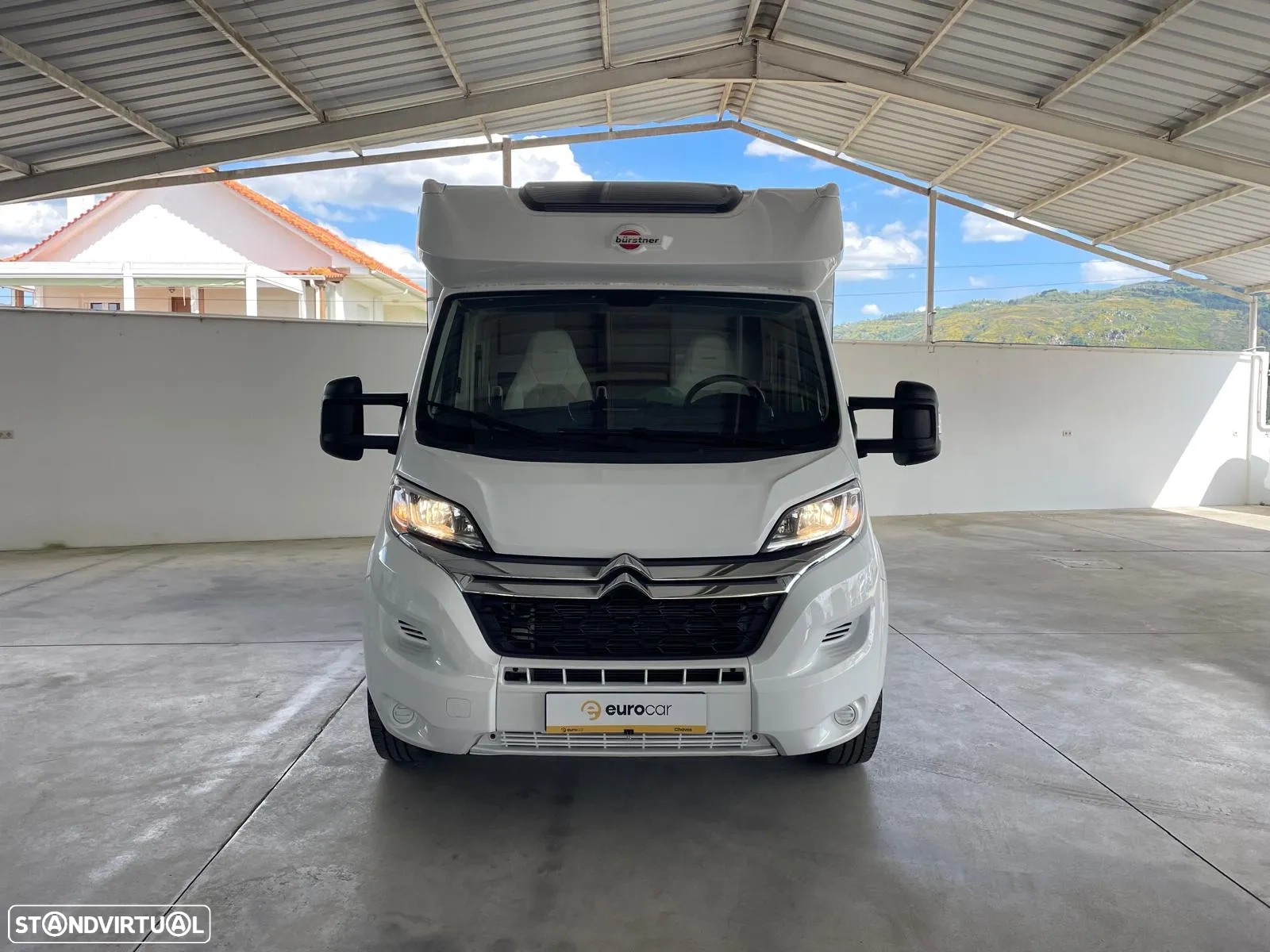 image Burstner Lyseo Time Fidelity - Autocaravana c/Camas Central e Elevatória Venda Aluguer Caravanas