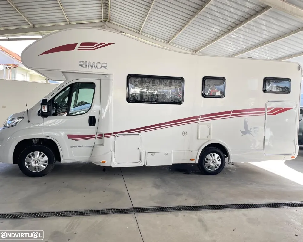 Rimor Seal 5 - Autocaravana c/Caixa Automática Venda Aluguer Caravanas