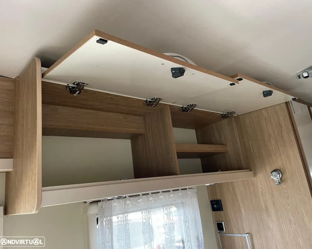 Rimor Seal 5 - Autocaravana c/Caixa Automática Venda Aluguer Caravanas