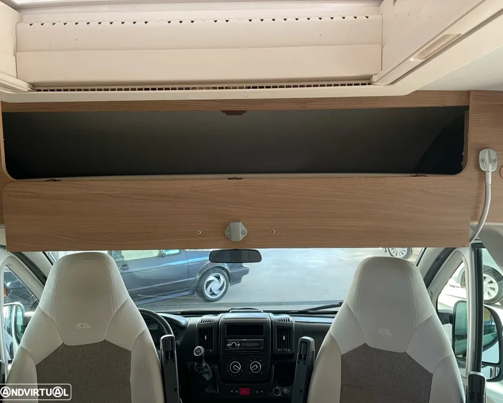 Adria Twin 600 SPT Family - Autocaravana Venda Aluguer Caravanas