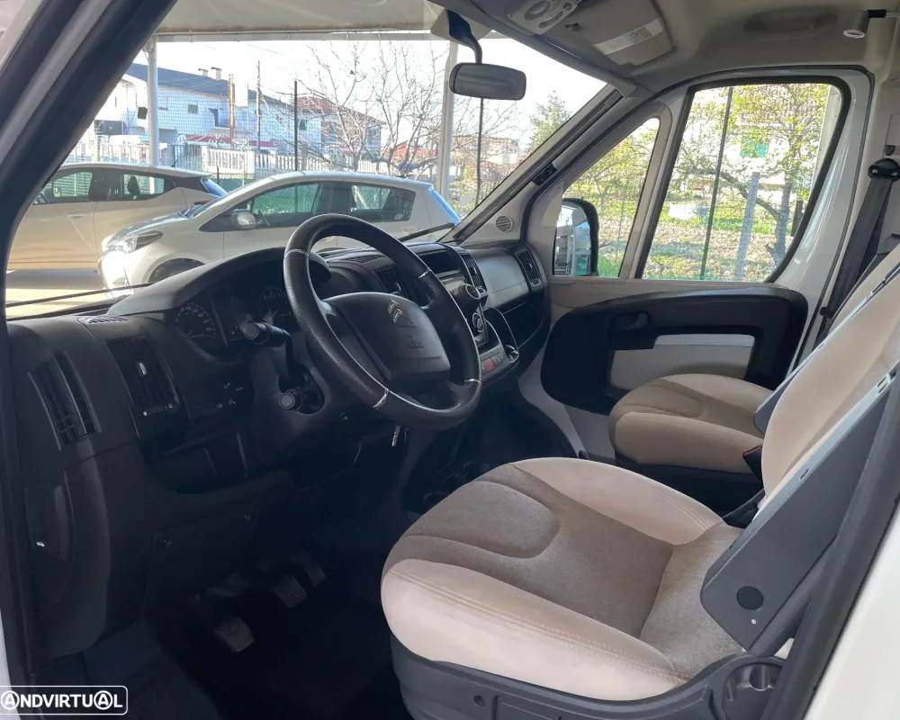 Adria Twin 600 SPT Family - Autocaravana Venda Aluguer Caravanas