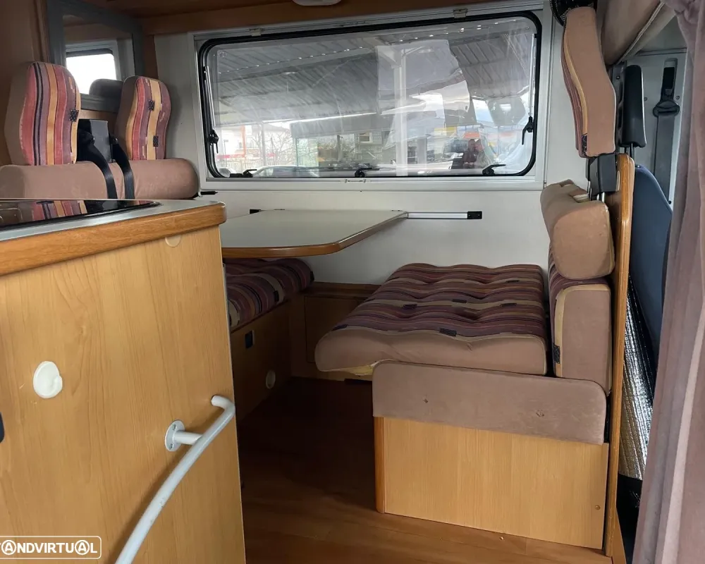 CI International Elliot 10 - Autocaravana Venda Aluguer Caravanas