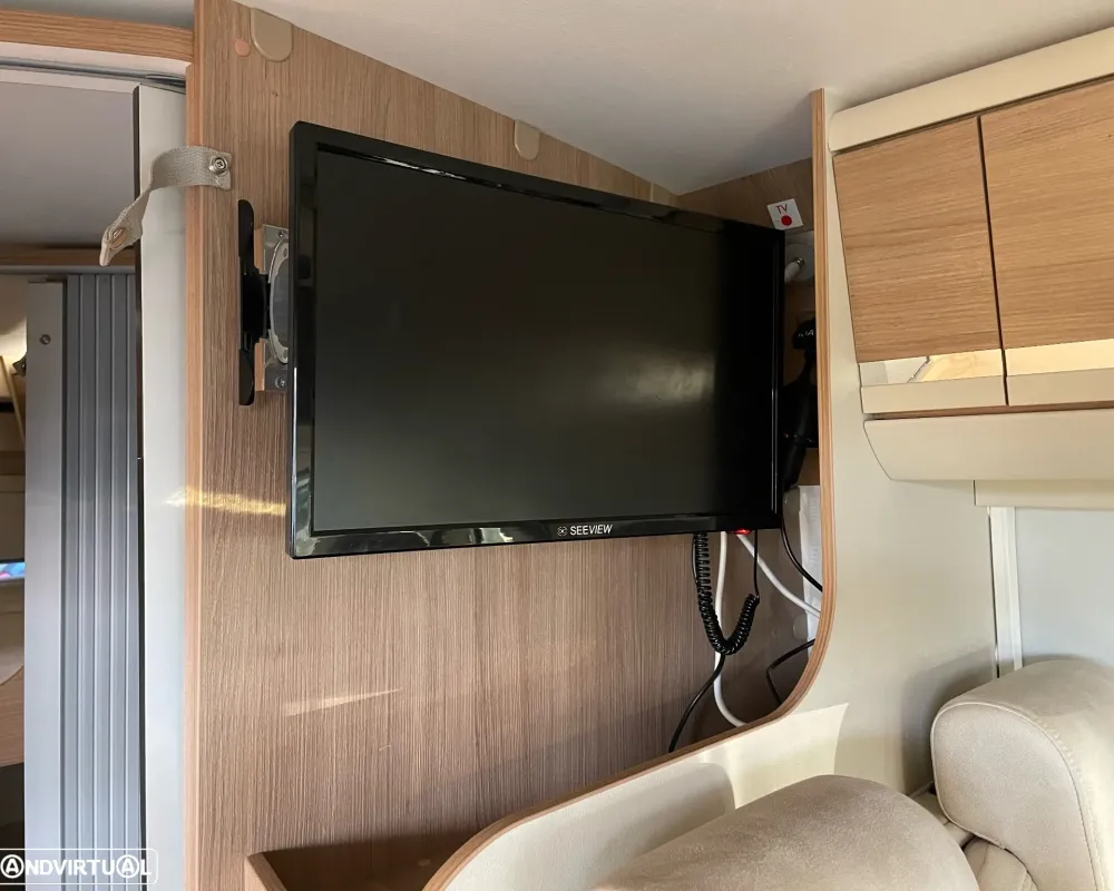 Adria Twin 600 SPT Family - Autocaravana Venda Aluguer Caravanas
