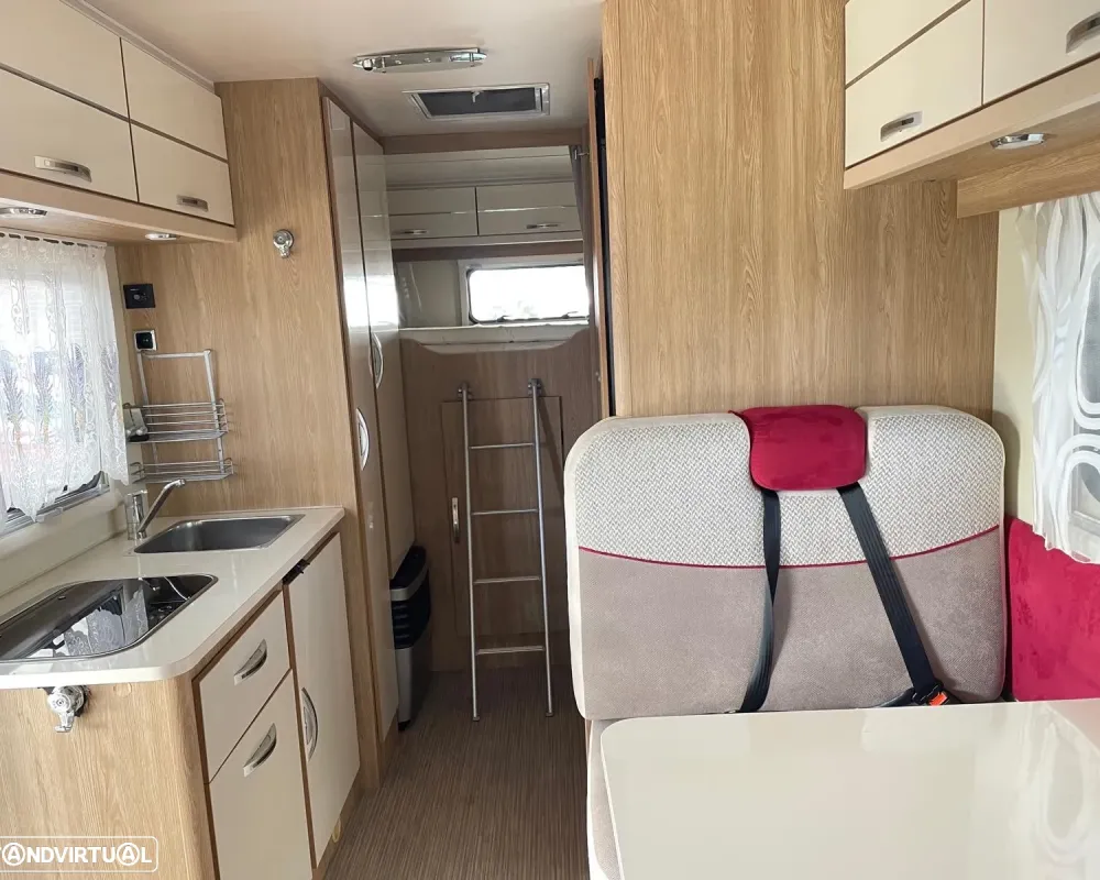 Rimor Seal 5 - Autocaravana c/Caixa Automática Venda Aluguer Caravanas