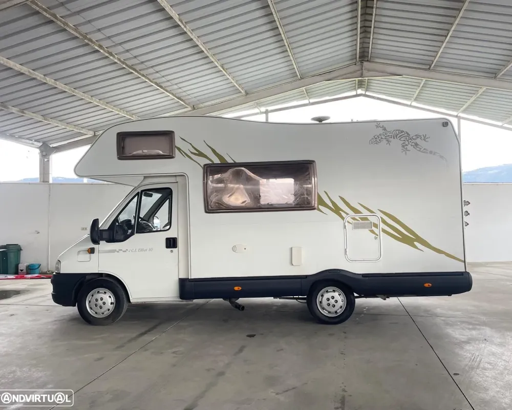 CI International Elliot 10 - Autocaravana Venda Aluguer Caravanas